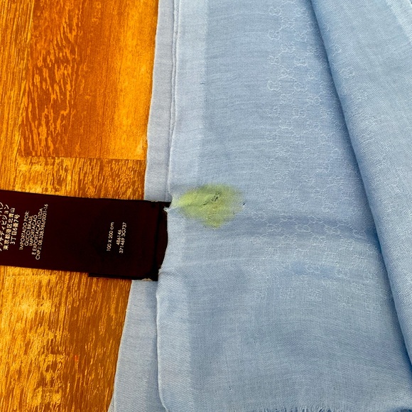 Gucci Light Blue Fringe Logo Scarf Wrap - Picture 5 of 6